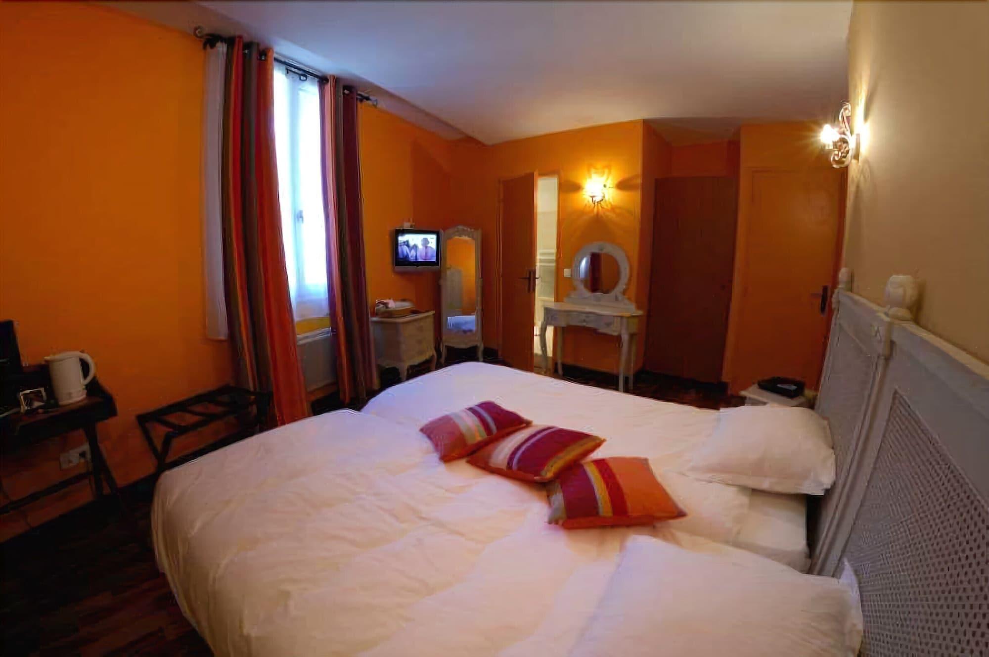Auberge Du Manet Монтиньи-ле-Бретонё Экстерьер фото