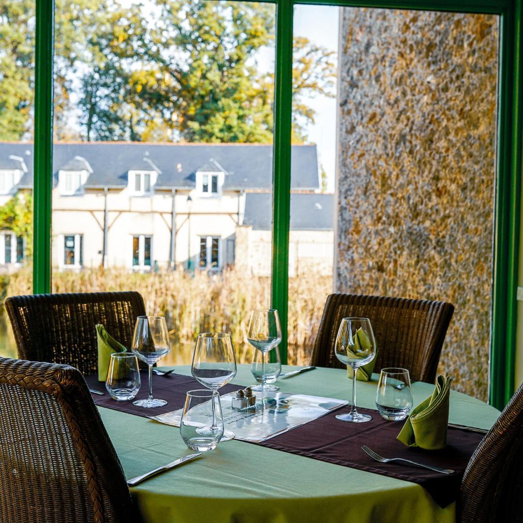 Auberge Du Manet Монтиньи-ле-Бретонё Экстерьер фото
